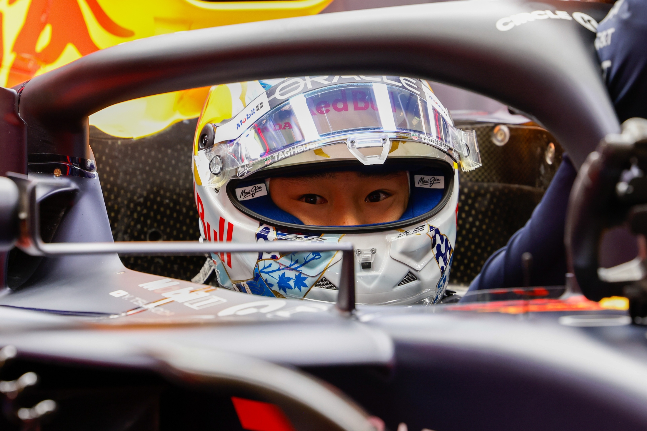 💥角田裕毅：红牛搞砸了！老板亲自道歉，简直是场噩梦！