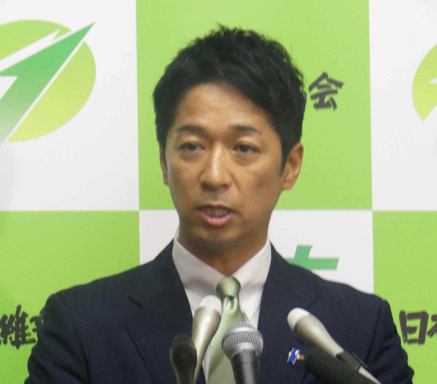 💥揭秘！报社逼政客删证据，背后藏着啥公款？