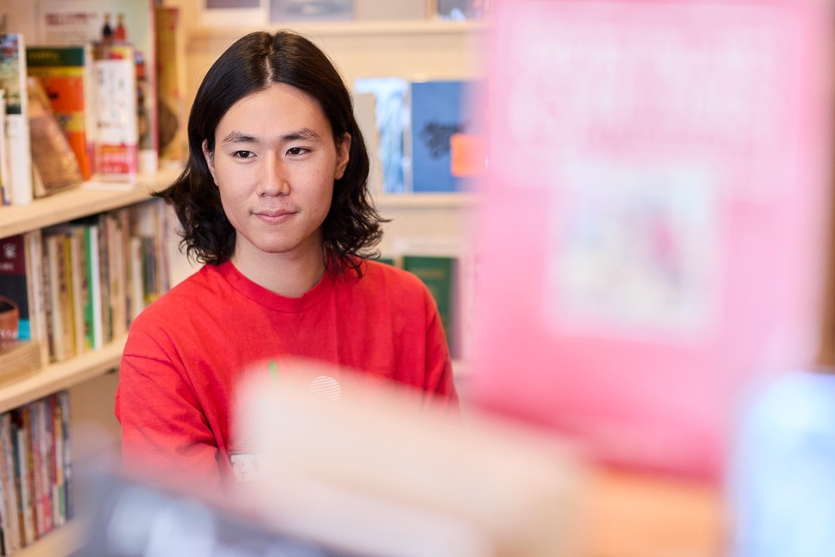 📚 28岁打工人，开书店逆袭！靠的就是这俩劲！