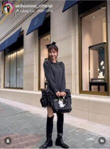 ✨48岁女神逆龄！黑裙诱惑，美到犯规！🔥 封面