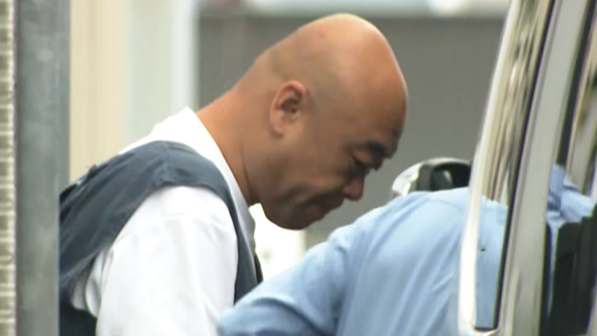 🚨醉酒撞人逃逸！中国被告仅判缓刑，理由竟是“逃避责任”？