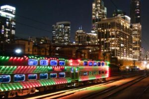 🚂 4分钟！“幽灵列车”一票难求，错过再无！ 封面