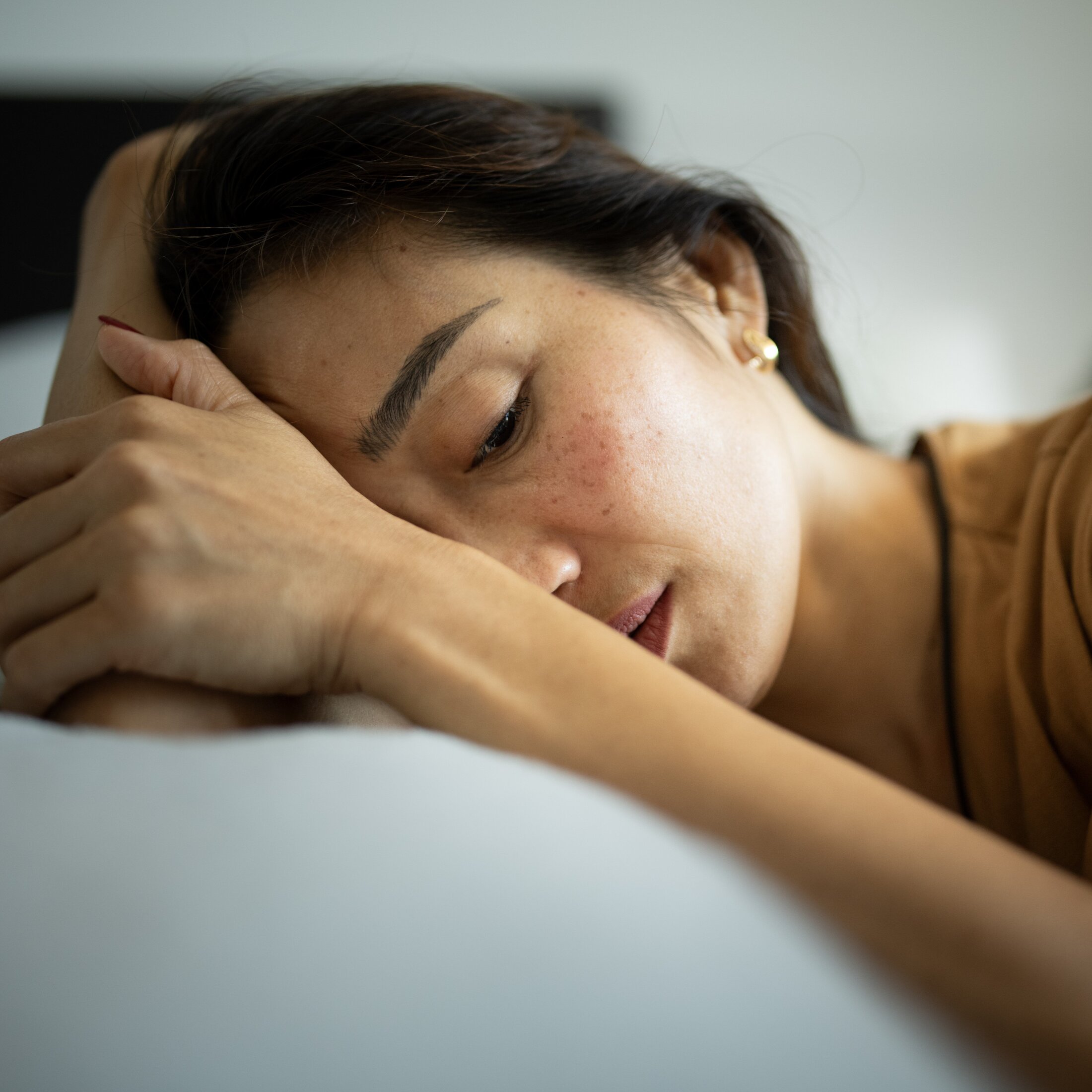 💔 妈20岁时许婚，他却报喜：她怀了孩子！