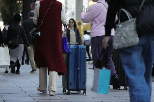 🇯🇵💥中国游客一年花1.7万亿！日企慌了？