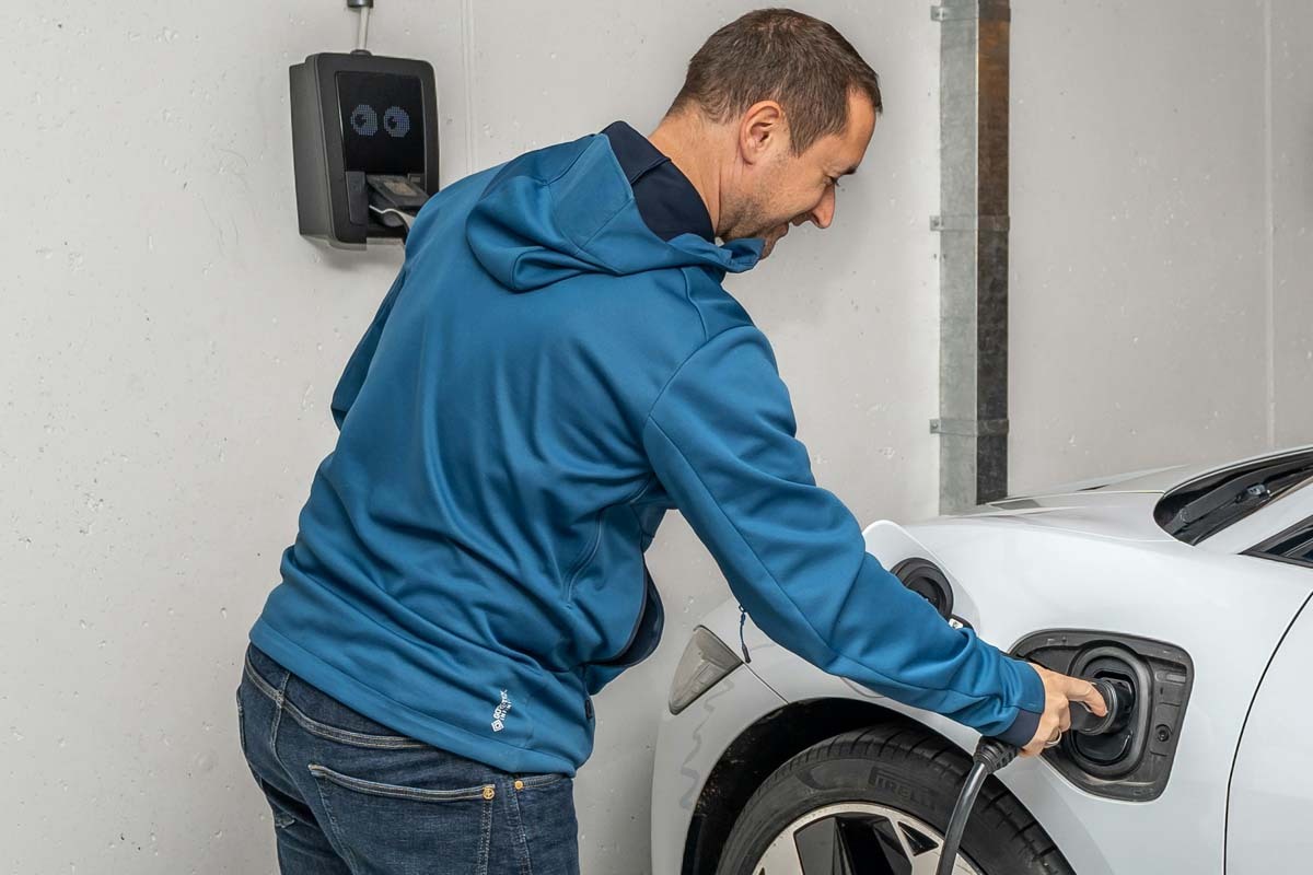 ⚡️二手电动车真“值钱”？北欧大调查揭秘电池寿命！