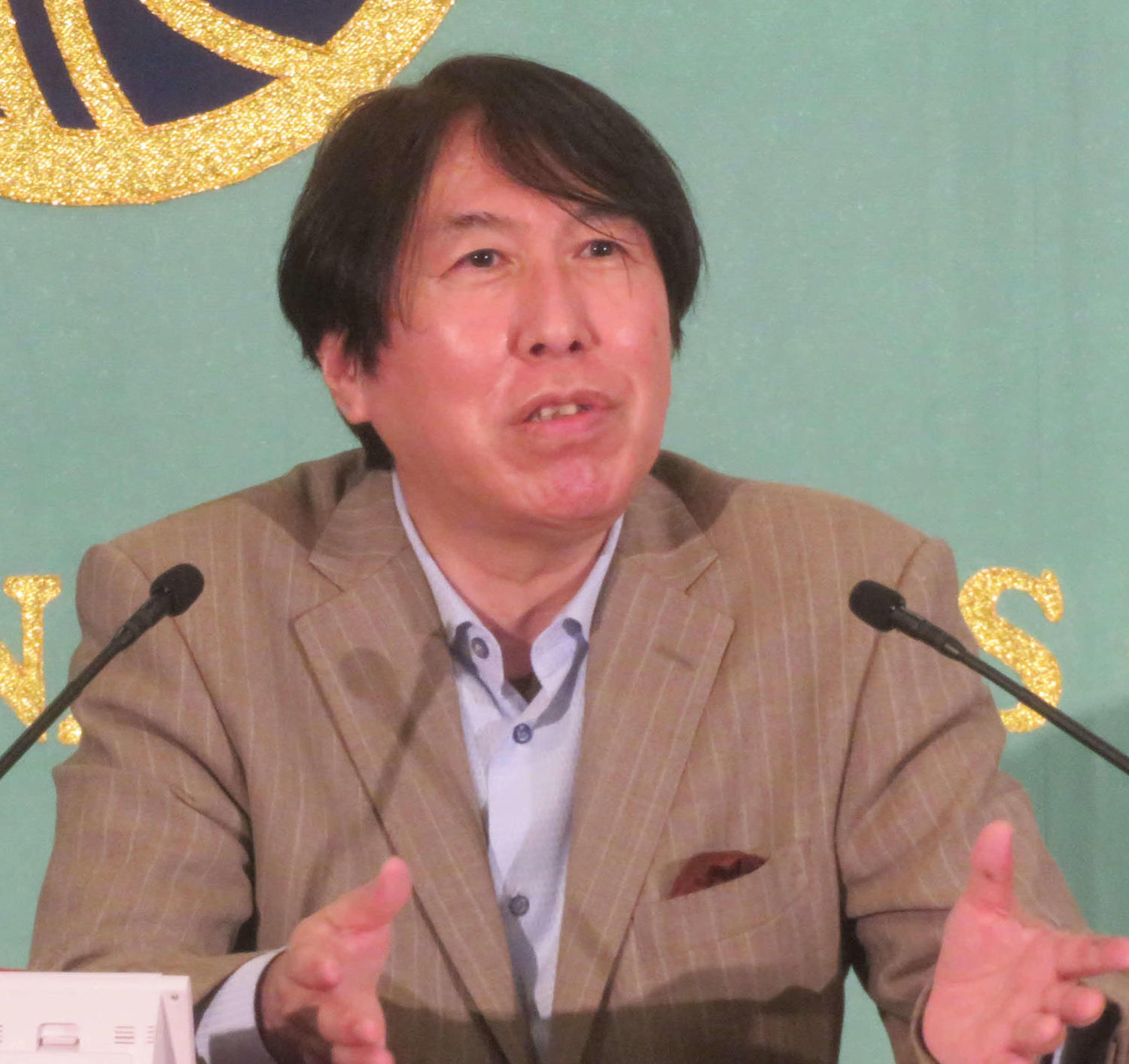 💥律师：这简直是天方夜谭！禁止律师参与政治？