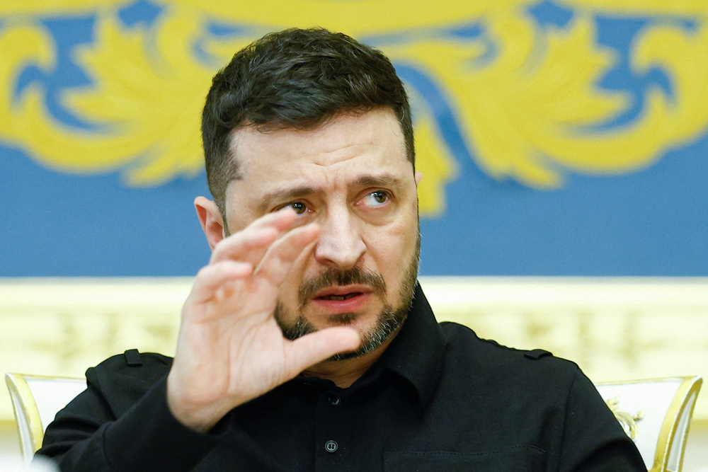 ⚡️俄军轰炸核电站？！乌克兰危在旦夕！