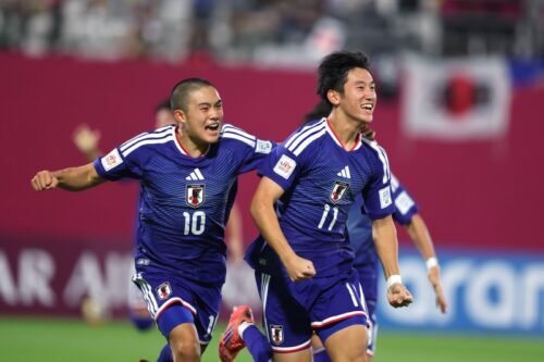 ⚽️日本U17！逆转狂胜！3球轰爆南非，晋级16强！