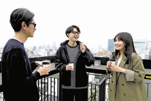 🏠告别单身！公司包吃住，年轻人不再孤单！