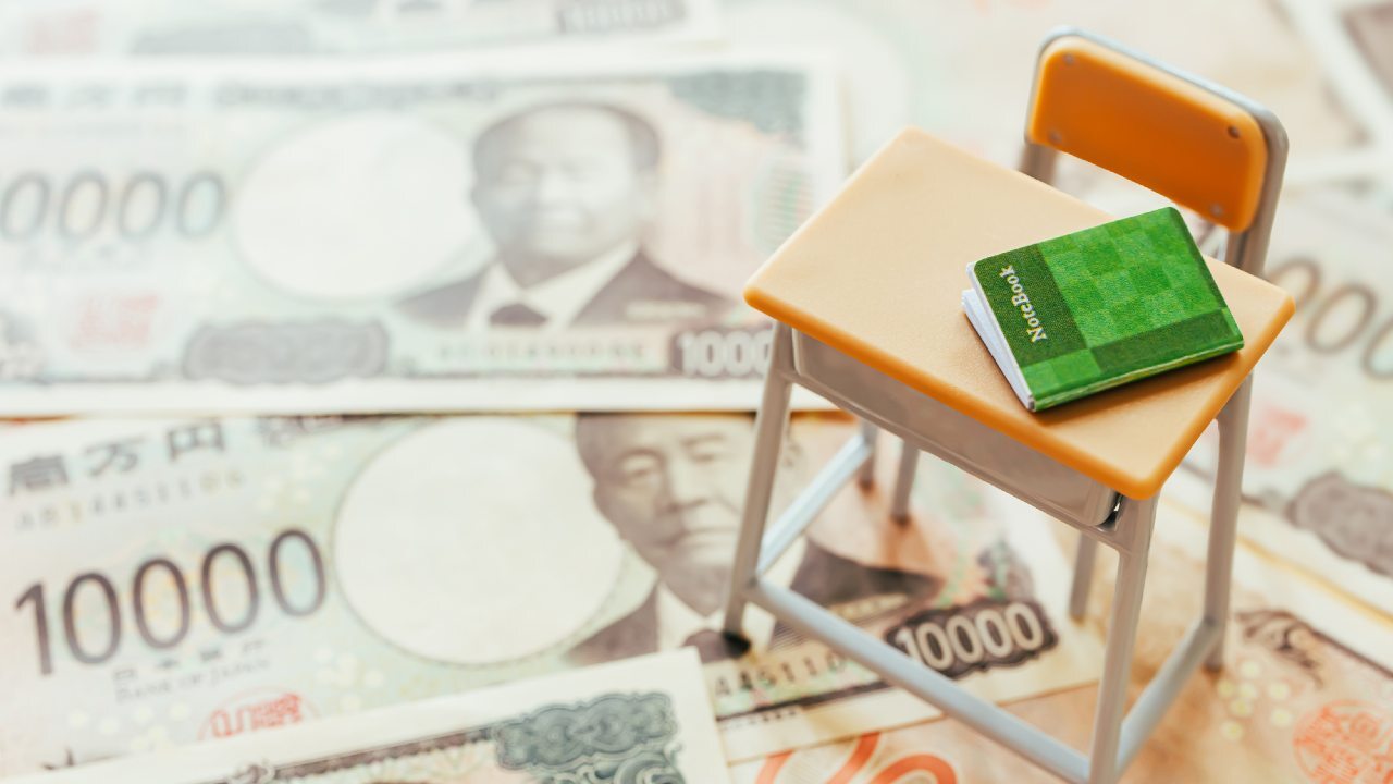 🏠我家娃儿“孤单”了吗？（年薪1400万）名校没选，扎根郊区，差距真扎心！