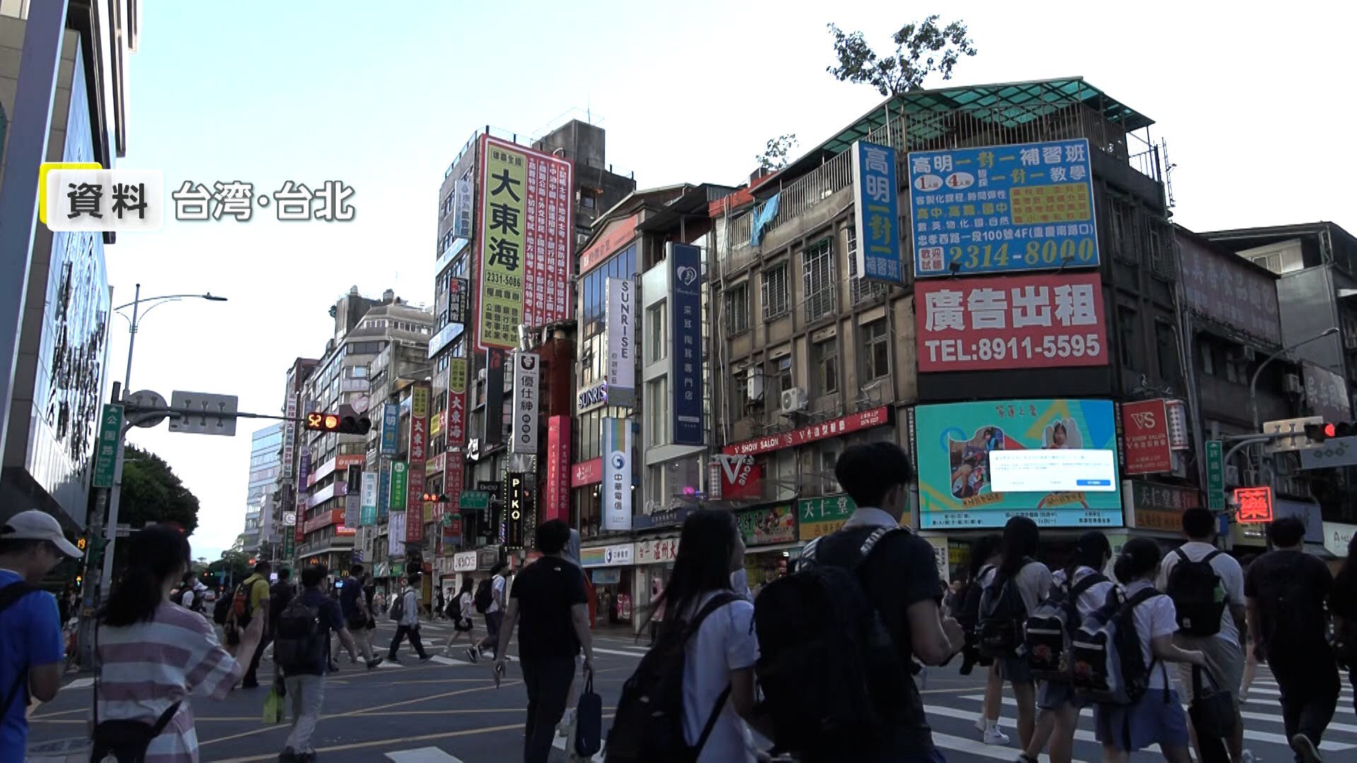 💔 弃女母再陷泥潭！异国卖淫遭捕，27次出入境终被遣返。