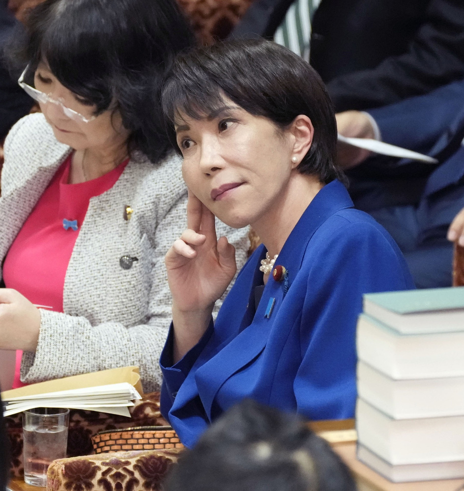 💇‍♂️首相也“社死”？没空做头发，保镖也跟着遭殃！