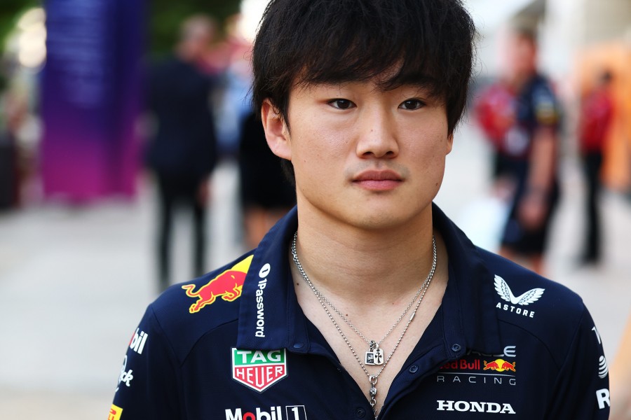 💥角田要离队？舒马赫大胆预测2026车队大洗牌！