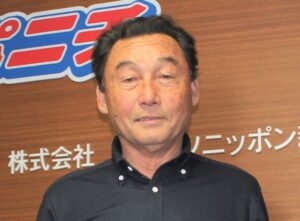 🏎️ 震惊！F1大神：这地方开车，真要命！ 封面