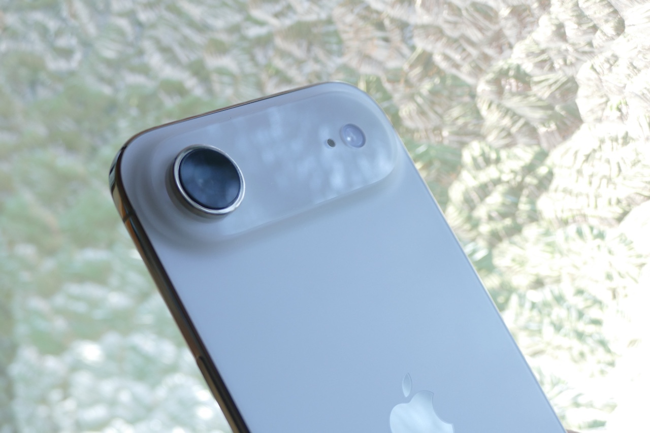 📱iPhone Air：真香？薄≠没实力！谁适合？