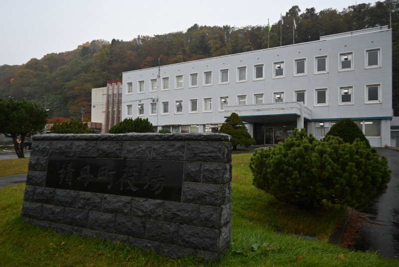 🎣 沉寂已久的猎人协会复活！小镇议员道歉，新规出台！