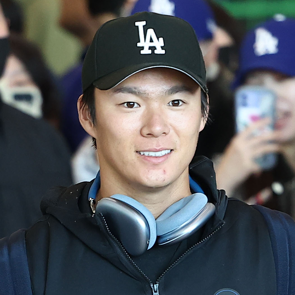 😱山本由伸竟用Hermès？这包也太低调奢华了！