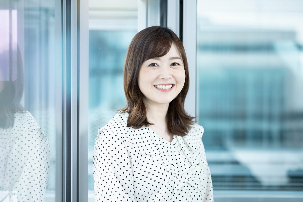 ✨笑容下的坚持：她用真心，把快乐每天都给你！