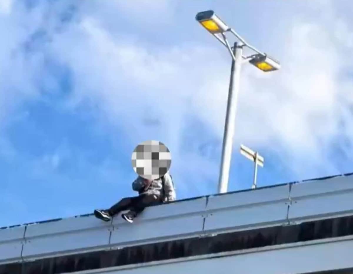 🚨日韩旅游血泪史：中国游客关西机场遇难，真相震惊！