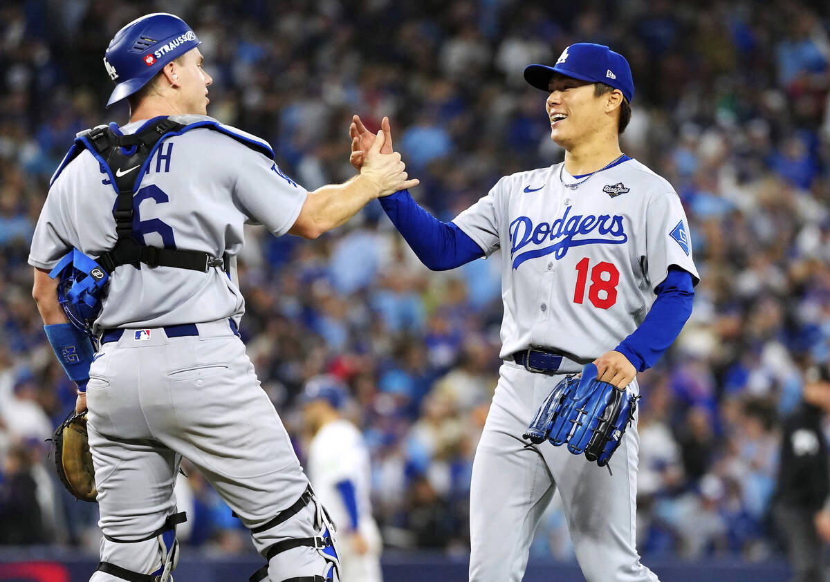 🔥绝境逆转！山本由伸封王，缔造历史连霸！