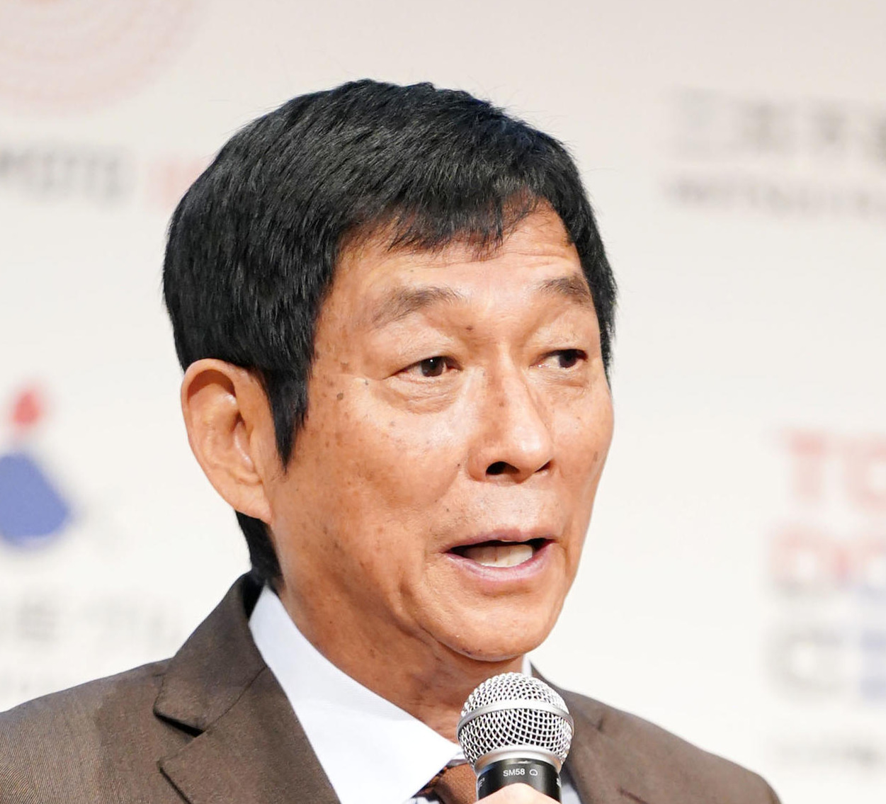 🐻‍❄️心疼！搞笑大王也为熊熊困扰…（日刊スポーツ）