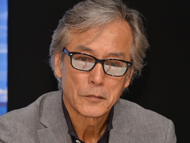 👴🏻74岁老戏骨的酷炫座驾！太好看了，有点过分！