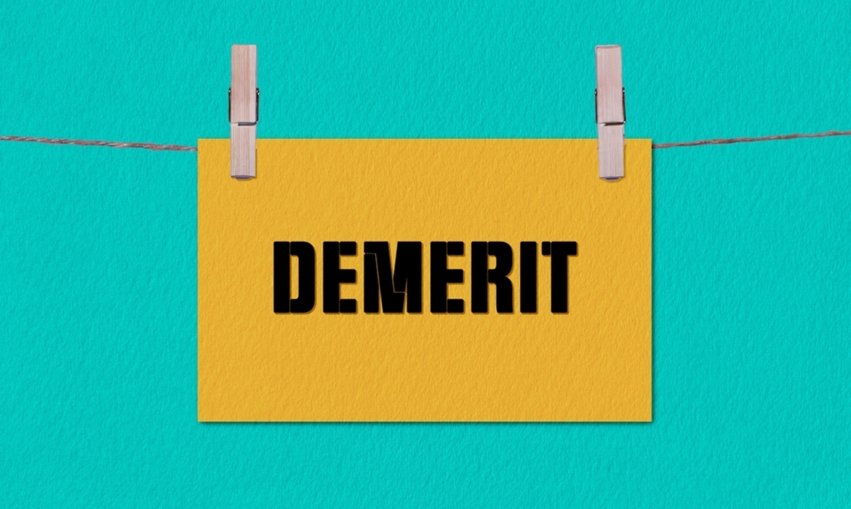 💰57岁被“劝退”！退金诱惑，早退到底值不值？