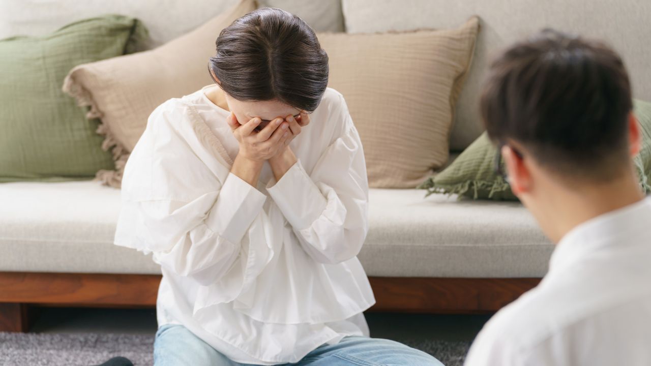 💔 丈夫单身赴任3月，回家竟撞见妻子“另一面”！