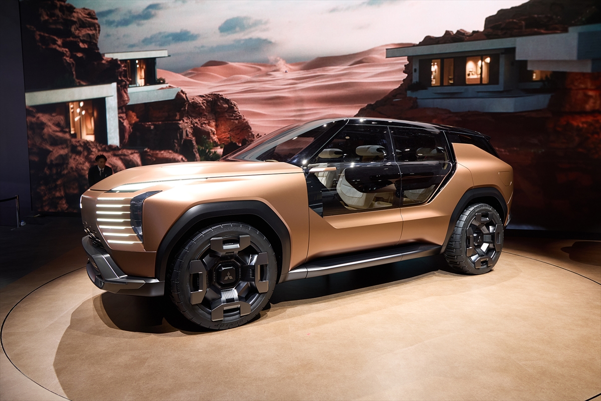 🔥这…是下一代帕杰罗？！三菱新概念车惊艳亮相！