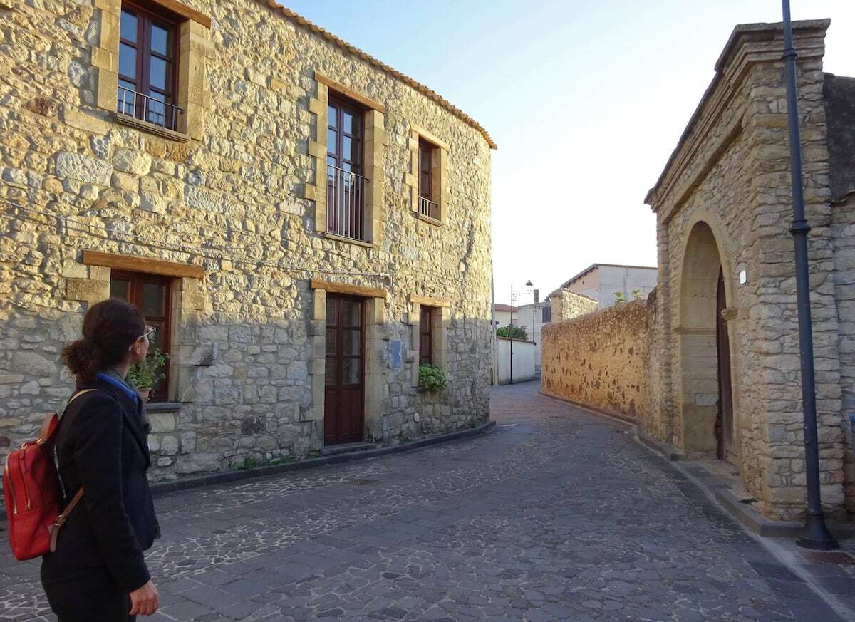 🚨🇮🇹 50万外劳涌入，小镇却荒废了！接纳，真的可行吗？