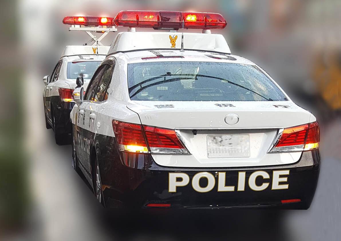 🚨嚣张！盗车后还撞人，日本这“跑毒”的车太多了！