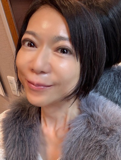 ✨堀千惠美惊艳变身！美得像回到了少女时代！💖