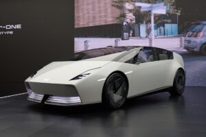 🚀四门NSX？！本田EV轿跑，美到窒息！ 封面