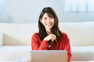 🎁别让赠与税吃掉你的爱！教育婚房，速速查查！ 封面