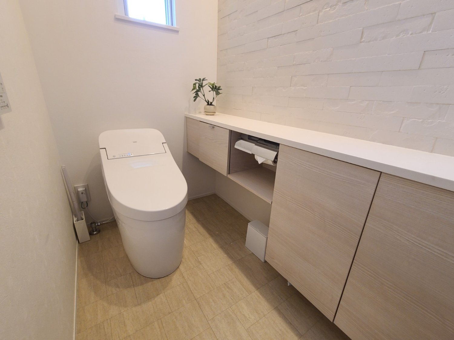 🚽糟了！1.5平米厕所，竟然住出了新高度！