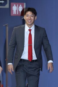 🔥逆袭！中村奨成：从800万到3000万，感谢老婆！ 封面
