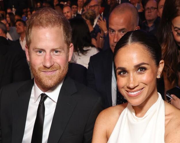 👑哈里梅根警护大反转！或赢官司，真过瘾！