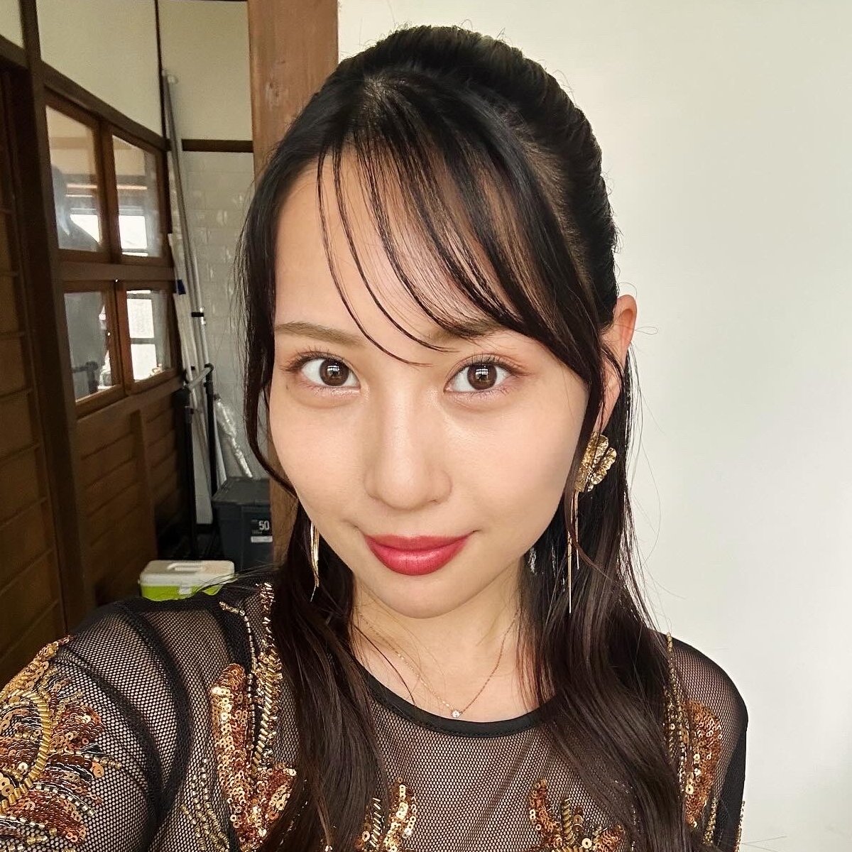 ⚠️大叔，别过来！前AKB偶像被陌生男“尬聊”！