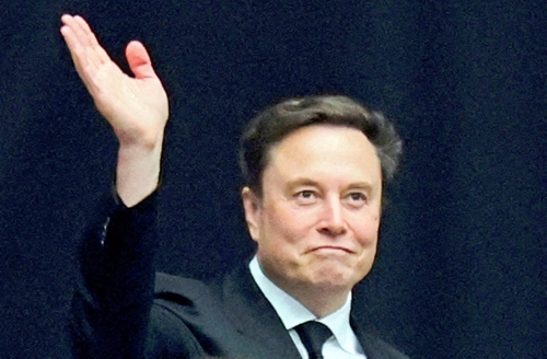 💰马斯克22万亿奖金稳了！法院逆转，真香！