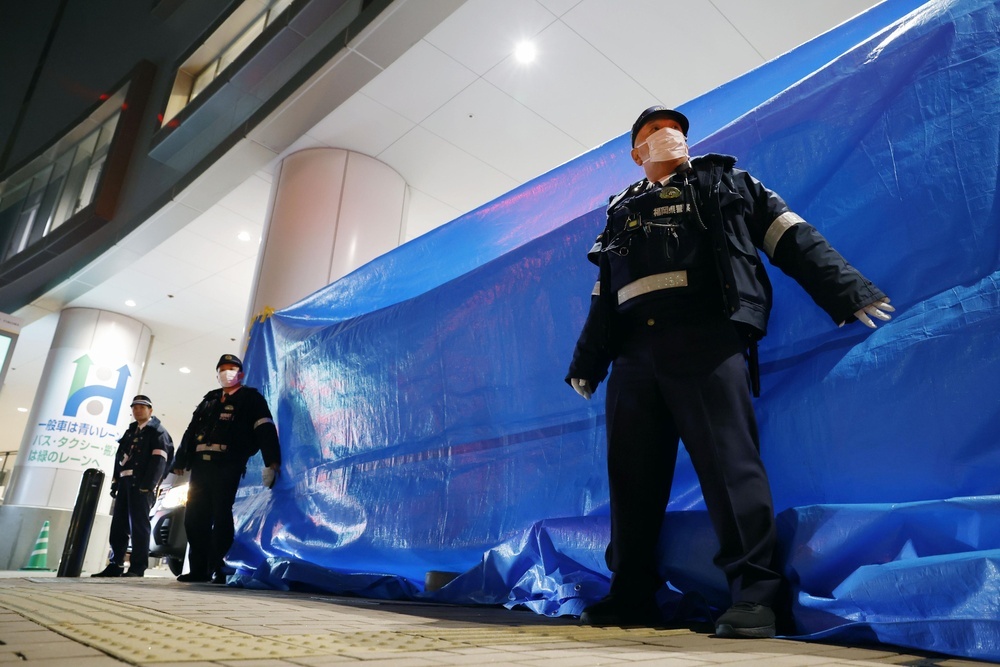 💥吓！HKT48成员遇袭，就在拍照的地方！