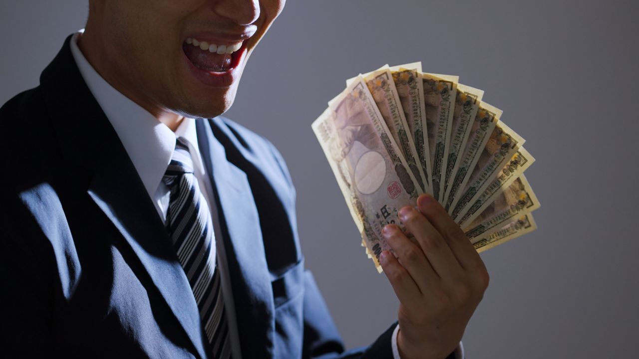 🍻50岁单身，喝醉后吐露的惊人退休计划…结果泪目！