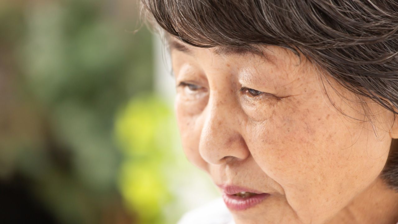 👵 孙女邀游乐园，奶奶却默默拒绝了？