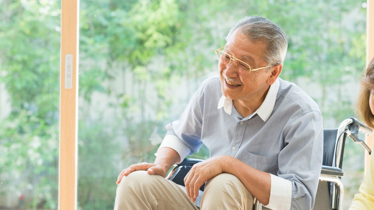 😱218万退休金换“豪宅养老”，3个月被赶走！