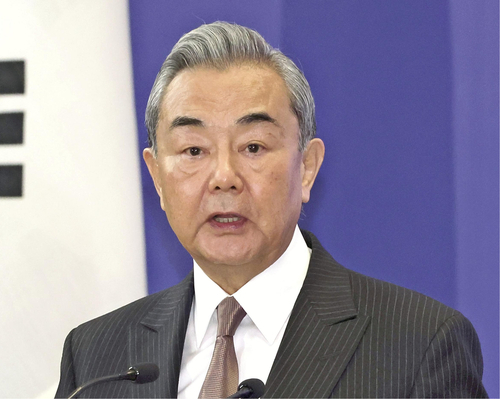 💥王毅：日本别忘了历史！台问题引爆外交风暴！