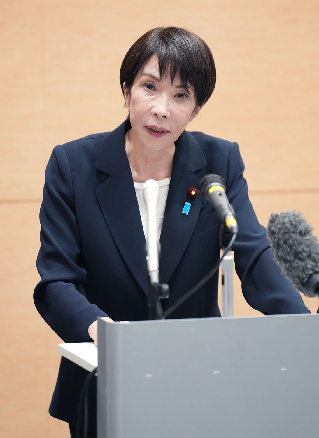 🔥别慌！1.8万亿损失？中日关系真相，大佬说了！