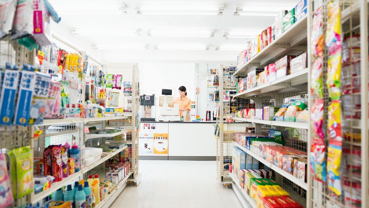 💰32岁白领：年薪520万，想FIRE，却在便利店丢人！