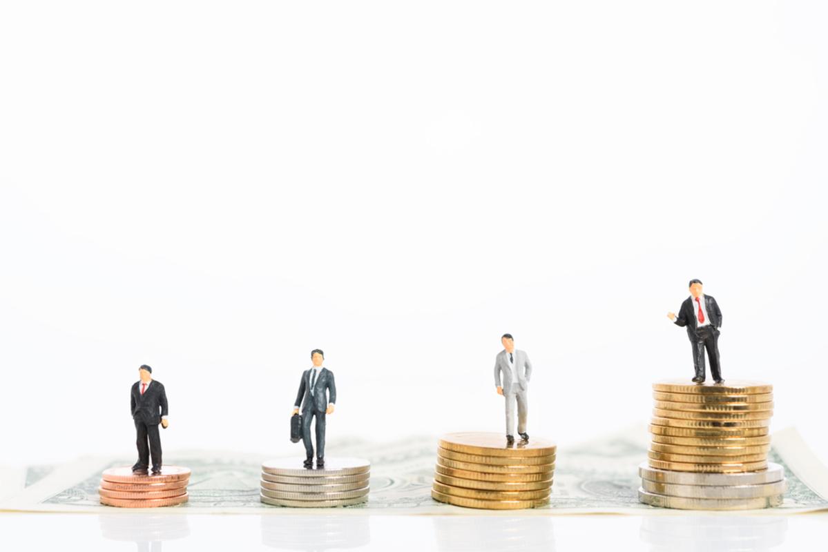 😭360万年薪，正职却“太少”？平均工资是骗人的吧！