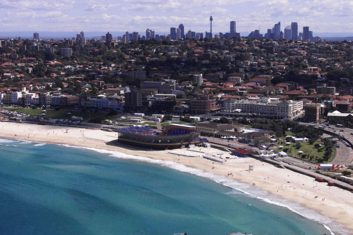 💥悉尼海滩枪击：16死！恐袭？总理喊话：管枪！