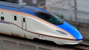 💥年薪320万，豪车住豪宅，却被虚无感掏空！😱 封面