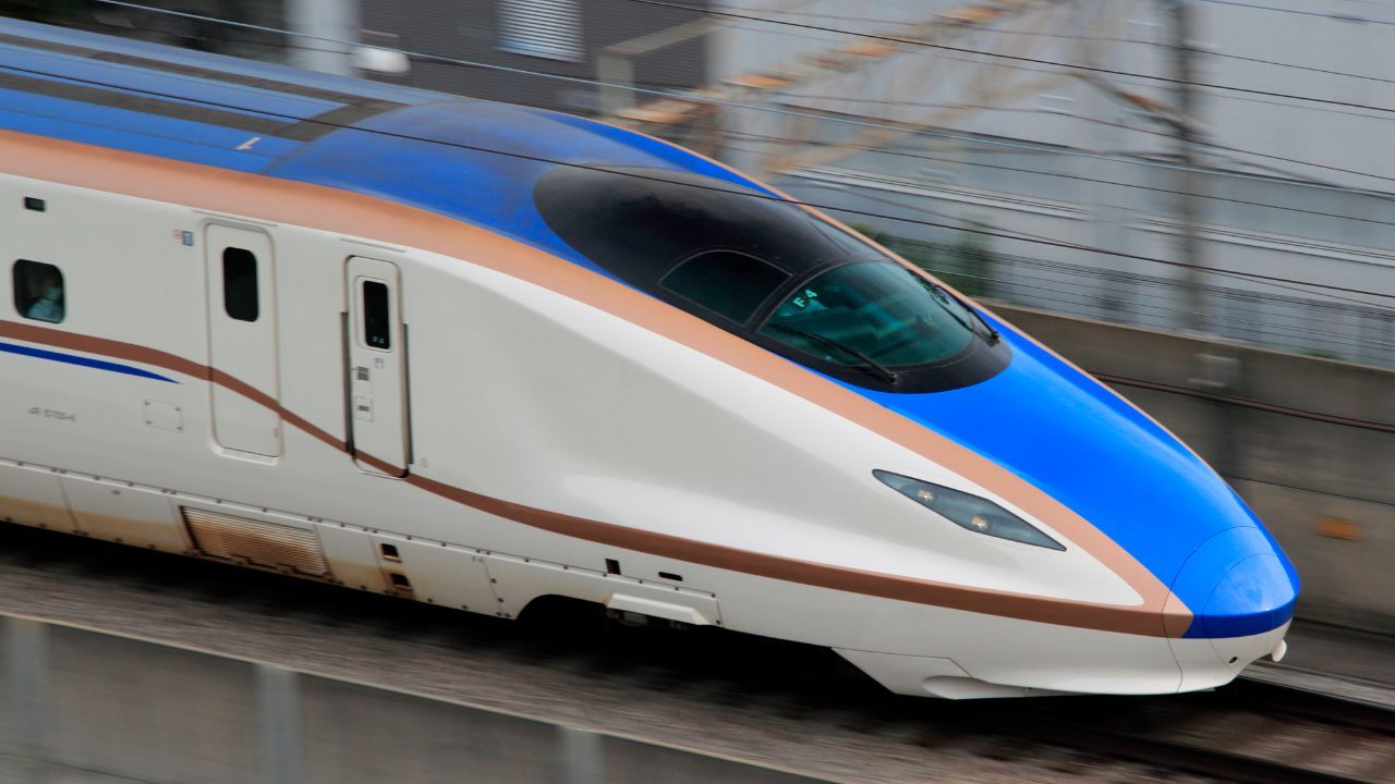 💥年薪320万，豪车住豪宅，却被虚无感掏空！😱